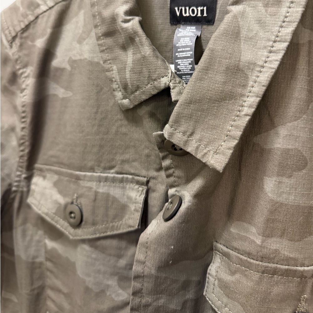 Vuori Women’s Ripstop Jacket Oregano Camo NWT Size L - Picture 5 of 6